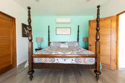 Image de Steps to Cerritos Heated Pool Private Family Home\n