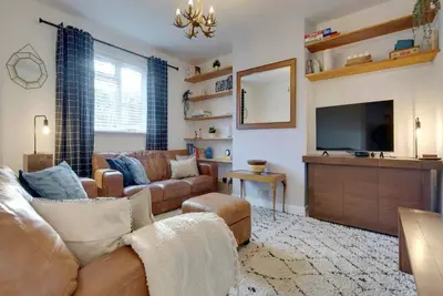 Image de Pass the Keys | Centrally located Victorian terrace Free parking