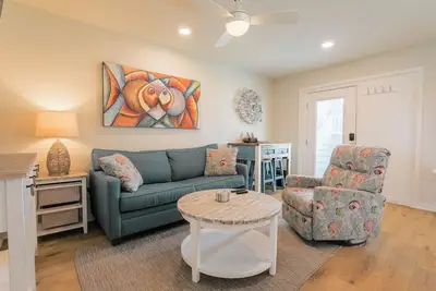 Image de Beachy Keen Condo at Sorensen Bay View!