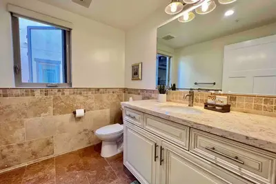Image de Jie’s Choice - Sweet Home in Pasadena. . . . \n\n