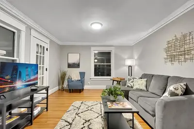 Image de Beautiful 2br N of Grand near Downtown