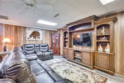 Image de Pet-Friendly Blairsville Duplex w\/ Mountain Views!