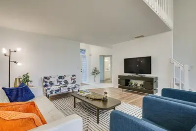Image de Tranquil Fort Wayne Home: 7 Mi to Downtown