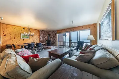 Image de Townhouse w/Lake View #154 at Donner Lake Village