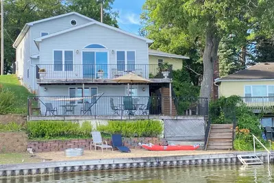 Image de Beautiful 4 season, 3 bd, 2. 5 bath, private beach, stunning views, Ac.