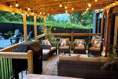 Image de Luxury Gatineau Home 11km to Dt Ottawa: Hot Tub, Bbq & Fire Pit