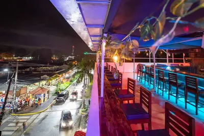 Image de 4br Penthouse in Sosua strip with Private Pool! Best Location In Town.