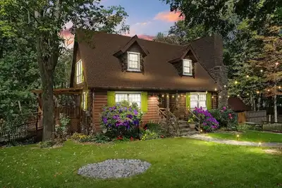 Image de Modern Storybook Cottage near Poconos, 1. 5 Acre Beautiful Mountainside Property!