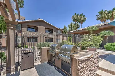 Image de Charming Scottsdale Condo w\/ 2 Resort Pools