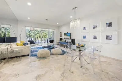 Image de Marina-View 3br/3ba Mariner's Club Townhouse 204 with Oasis Pool, Marina, Game Room & More