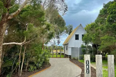 Image de A shaped beach house located on the edge of Waratah Bay close Wilsons Promontory