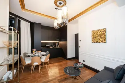 Marais Prestige Luxueux  A