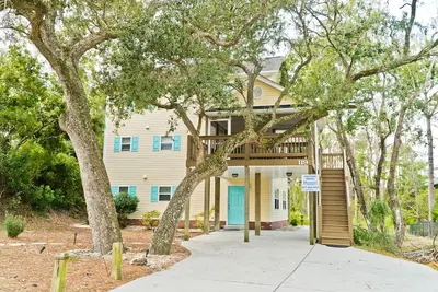 Image de Shangri La, Oceanside House in Emerald Isle, Nc!