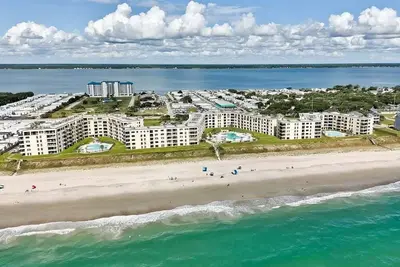Image de Summer Winds B-331, Oceanfront Condo in Indian Beach, Nc!