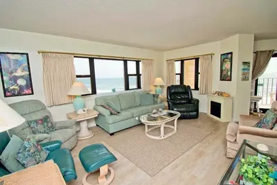 Image de Summer Winds A-505, Oceanfront Condo in Indian Beach, Nc!