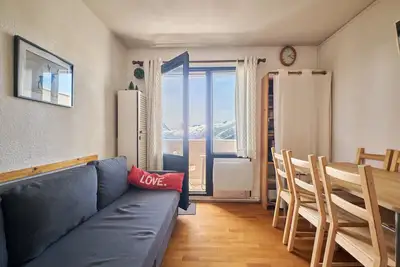 Image de Appartement 'Le Val D'Huez' avec vue sur montagne et balcon