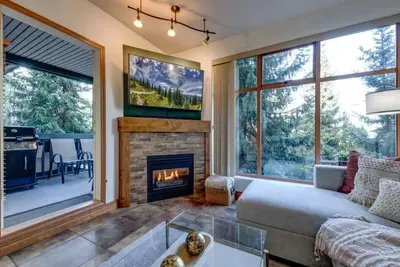 Image de Central 2br with Prime Amenities