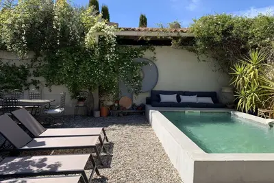 Image de Grande maison de village au coeur de Maussane