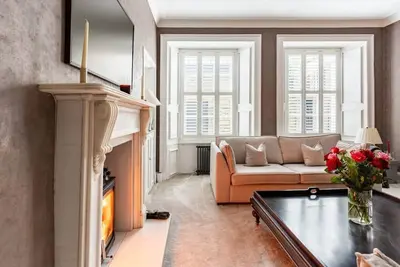 Image de Luxury Main Door Two Bed Apartment in Edinburgh's New Town