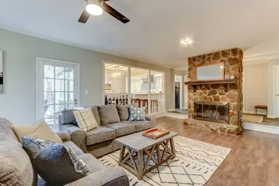 Image de Modern ranch in Fayette Co