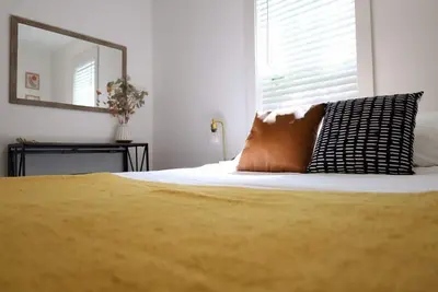Image de Modern Home In Heart Of Downtown Klamath Falls