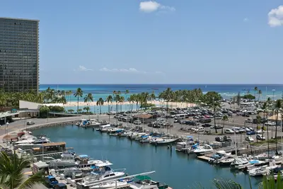 Renovated Oceanfront Condo