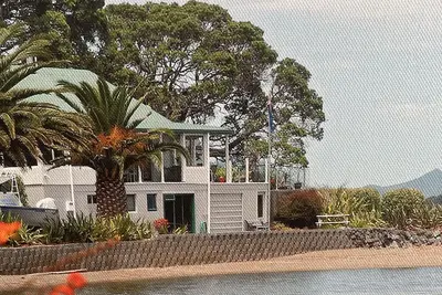 Image de Absolute Waterfront Self Contained 2 bedroom beachfront unit