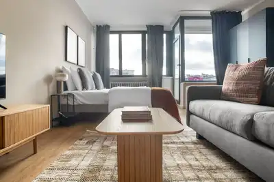 Image de Marvelous Kreuzberg Studio, Furnished & Equipped, by Blueground