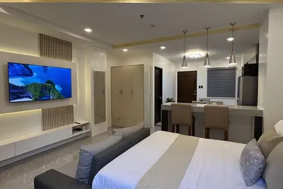 Image de Luxury Cabin Near Field Avenue