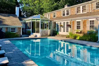 Image de Gorgeous Cape Cod Property - Heated Pool, Steps From the Beach!