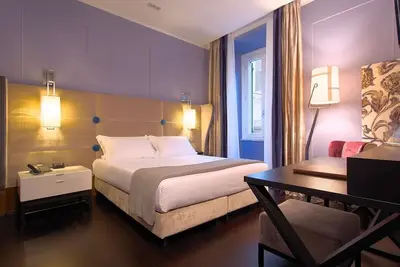 Image de Two (2) Radiant Connecting 1br Suites at Rome