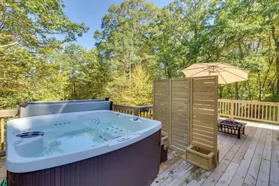 Image de Hot Tub/Sauna/Fire pits/xl deck - Lovers Edge A-Frame