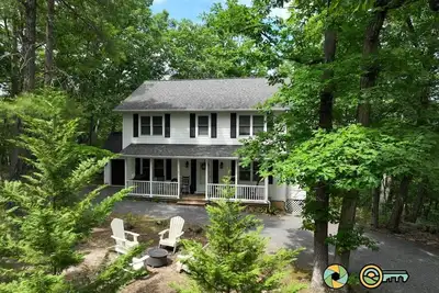 Image de On The Rocks! Spacious family-friendly 4br home w/ bonus room
