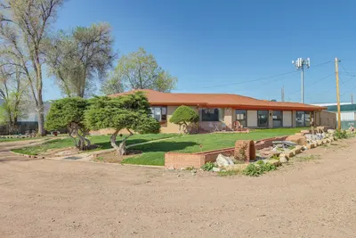 Image de 5 Mi to Dtwn Denver: Pet-Friendly Home w/ Patio