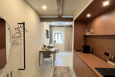 Image de Hochwertig Eingerichtetes Appartement im Herzen von Windischeschenbach