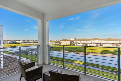 Image de Last Minute Disney Getaway! Luxury Condo with Private Balcony. Book Now! #106797