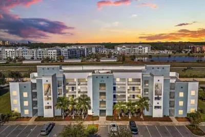 Image de Last Minute Disney Getaway! Themed Bedrooms & Private Balcony. Book Now! #106837