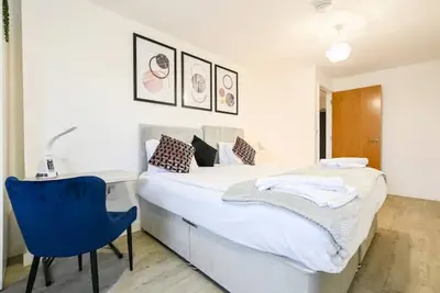Image de New Stylish & Spacious Salford Quays 1Bed apartment with balcony\n\n