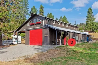 Image de Large Studio-Perfect for Families Exploring Northern Idaho