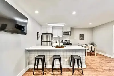 Image de Fifa Ready Near Deep Ellum + Downtown Dallas Flat