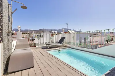 Image de Maison de vacances 'Caramelo' réservée aux adultes avec vue sur la mer, Wi-Fi et climatisation