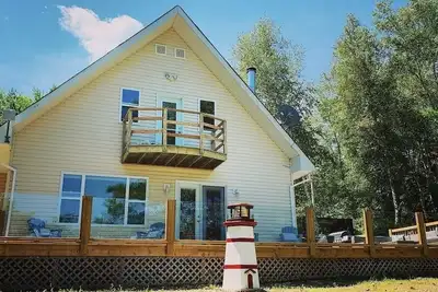 Image de Washademoak Lake House- hot tub, private beach & family-friendly vacation home