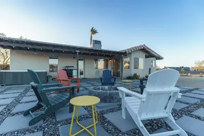 Image de Joshua Tree Library House: a peaceful literary haven close to Jt National Park