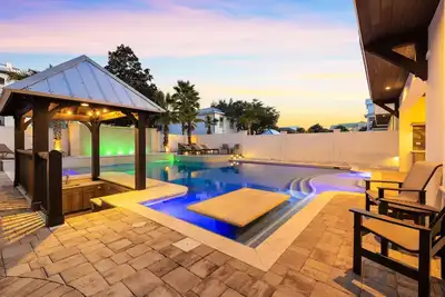 Image de Crystal Del Mar with Private Pool and Gulf Views