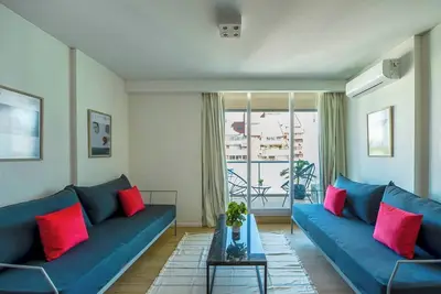 Image de Fliphaus + Be Libertador - Lux 1 Bd 12-2