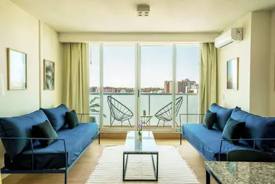 Image de Fliphaus + Be Libertador - Lux 1 Bd 11 -21