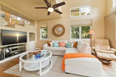 Image de The Sacred getaway at Fairway Villas C1! This 3 bedroom, 3 bath condo is new!