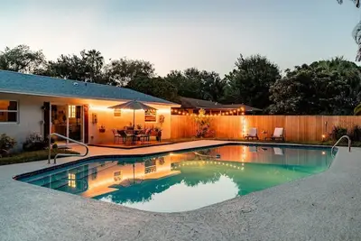 Image de Heated Pool & Pet Paradise