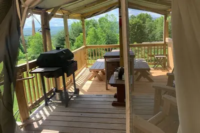 Image de Our Valley View Serenity Camp over looks the Susquehanna River valley.