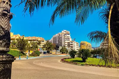 Image de Puerto Blanco Appartement op 5 Minuten Lopen van de Gezellige Haven en Strand
